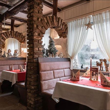 Hotel Restaurant Jaegerhof Kerpen  Exterior foto